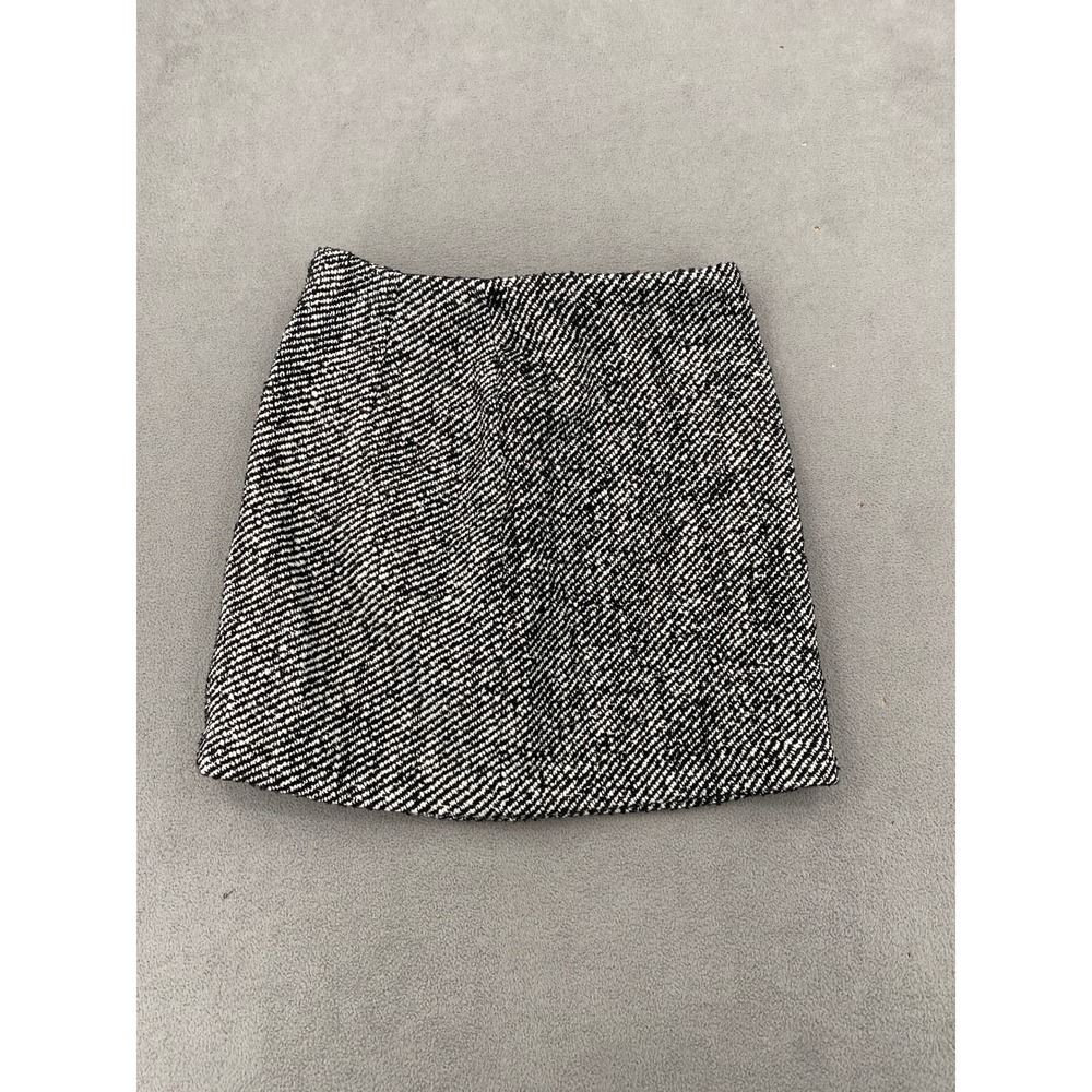 HM Black White Textured Tweed Mini Skirt Size 4 A-Line Side Zip Lined 8445